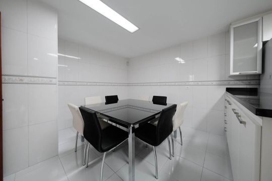 Cozinha de casa para alugar com 2 quartos, 165m² em Parque Boturussu, São Paulo