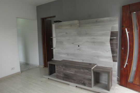 Sala de casa à venda com 3 quartos, 250m² em Santo Antônio, Osasco