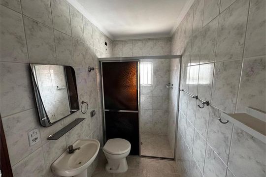 Casa à venda com 3 quartos, 111m² em Vila Carrão, São Paulo
