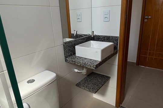 Banheiro de apartamento para alugar com 1 quarto, 17m² em Vila Sao Pedro, Santo André