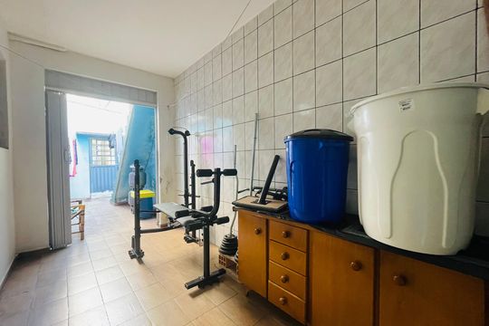Quintal de casa à venda com 1 quarto, 75m² em Jardim Santa Mena, Guarulhos