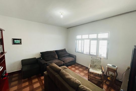 Casa à venda com 1 quarto, 75m² em Jardim Santa Mena, Guarulhos
