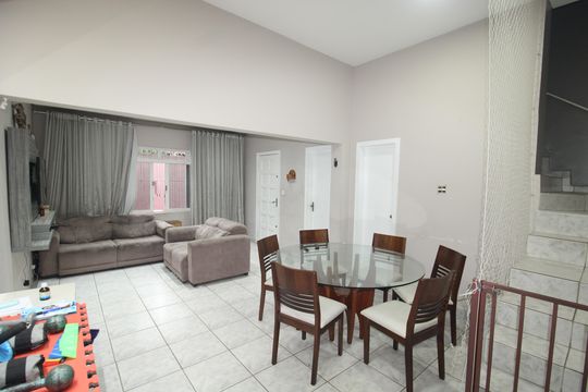 Sala de casa para alugar com 3 quartos, 140m² em Limão, São Paulo