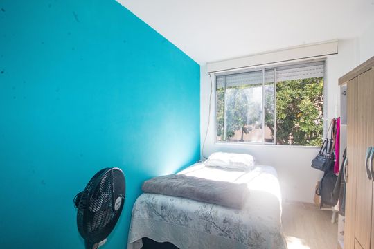 Quarto de apartamento para alugar com 1 quarto, 42m² em Santa Tereza, Porto Alegre