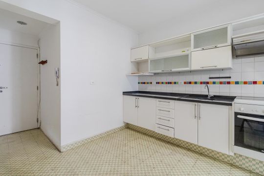Cozinha de apartamento à venda com 3 quartos, 150m² em Pinheiros, São Paulo