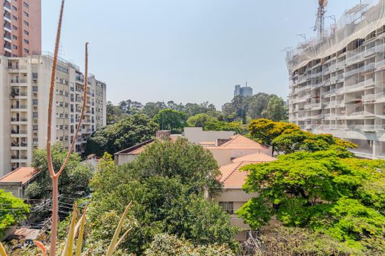 Vista de apartamento à venda com 3 quartos, 150m² em Pinheiros, São Paulo