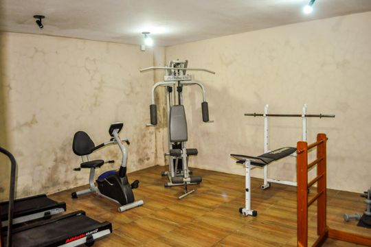Área comum - Academia de casa de condomínio à venda com 3 quartos, 215m² em Santa Tereza, Porto Alegre