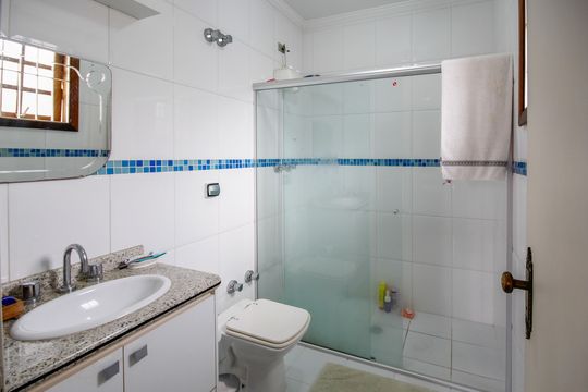 Banheiro da Suíte 2 de casa para alugar com 4 quartos, 400m² em City América, São Paulo