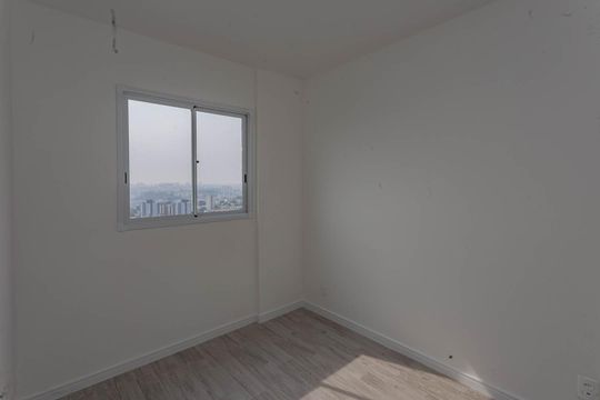 Quarto 1 de apartamento para alugar com 2 quartos, 42m² em Vila Vermelha, São Paulo