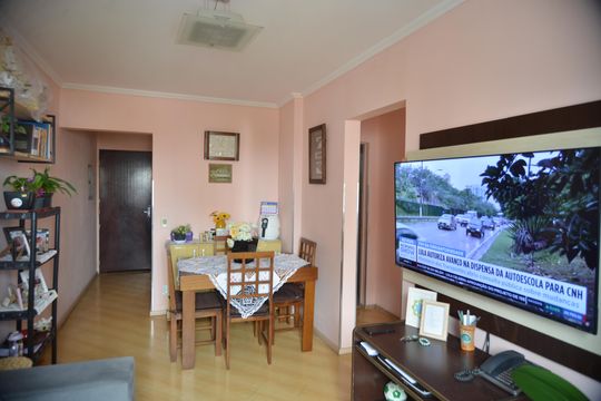 Sala de apartamento à venda com 2 quartos, 62m² em Vila Helena, Santo André