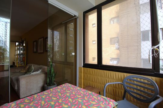 Varanda de apartamento à venda com 3 quartos, 120m² em Vila Uberabinha, São Paulo