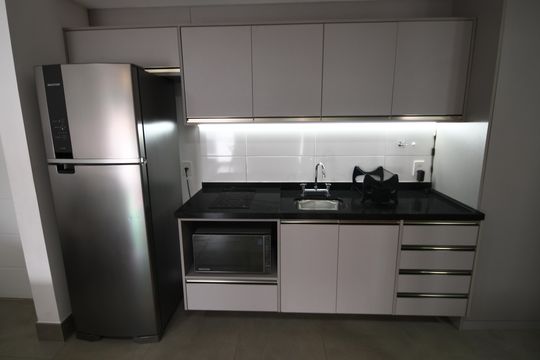 Cozinha de kitnet/studio à venda com 1 quarto, 46m² em Centro, Campinas