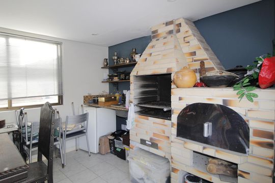 Churrasqueira de apartamento à venda com 3 quartos, 136m² em Auxiliadora, Porto Alegre