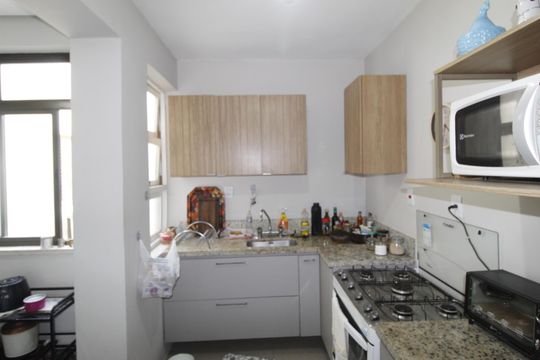 Cozinha de apartamento à venda com 3 quartos, 136m² em Auxiliadora, Porto Alegre
