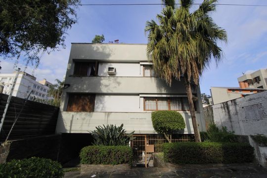 Fachada de apartamento à venda com 3 quartos, 136m² em Auxiliadora, Porto Alegre