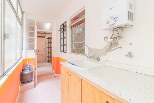 Área de Serviço de apartamento à venda com 2 quartos, 111m² em Centro Histórico, Porto Alegre