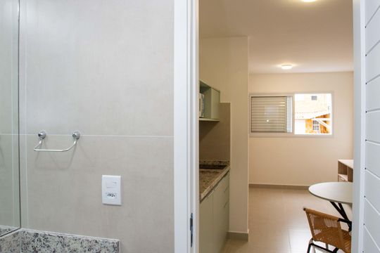 Banheiro de apartamento para alugar com 1 quarto, 21m² em Centro, Diadema