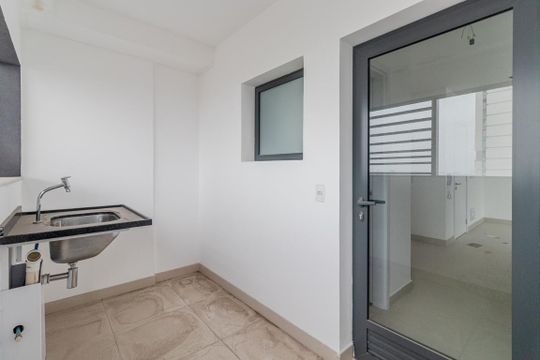 Área de Serviço de apartamento à venda com 3 quartos, 191m² em Sumarezinho, São Paulo