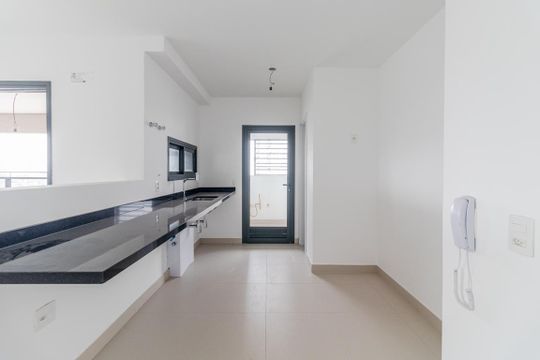 Cozinha de apartamento à venda com 3 quartos, 195m² em Sumarezinho, São Paulo