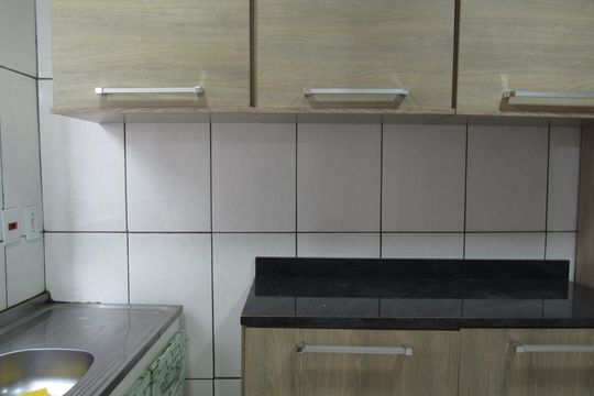 Cozinha de casa à venda com 2 quartos, 150m² em Jardim das Flores, Osasco