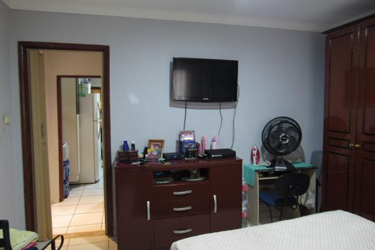 Quarto de casa à venda com 2 quartos, 150m² em Jardim das Flores, Osasco