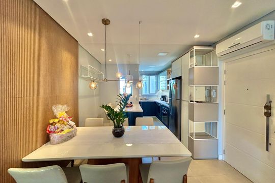 Sala de apartamento à venda com 2 quartos, 82m² em Centro, Novo Hamburgo