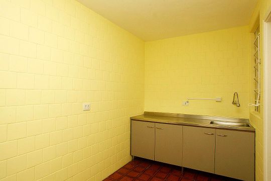 Cozinha de apartamento à venda com 3 quartos, 84m² em Floresta, Porto Alegre