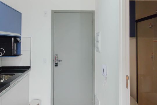 Cozinha de kitnet/studio para alugar com 1 quarto, 20m² em Paraíso, São Paulo