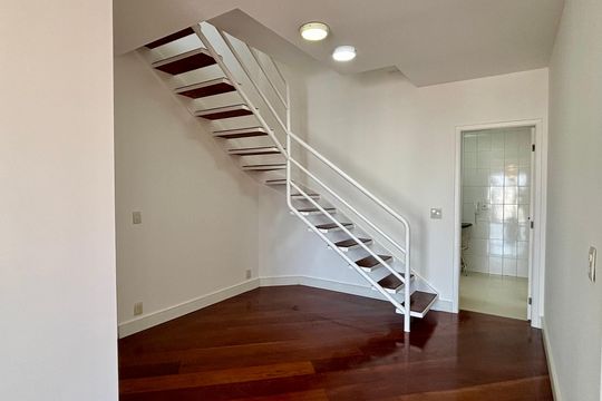 Sala de apartamento à venda com 4 quartos, 178m² em Parque Imperial, São Paulo