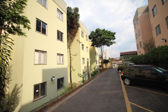 Área comum de apartamento à venda com 3 quartos, 62m² em Santa Helena, Belo Horizonte