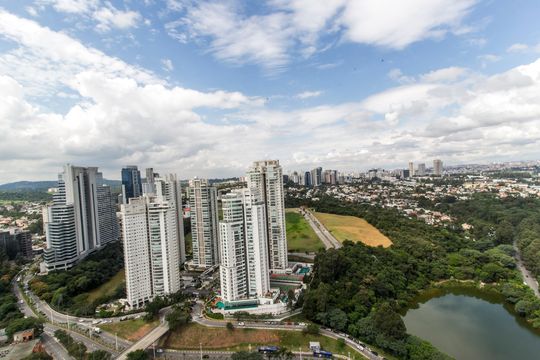 Vista de apartamento à venda com 1 quarto, 47m² em Alphaville Empresarial, Barueri