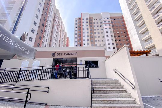Fachada de apartamento à venda com 2 quartos, 37m² em Canindé, São Paulo