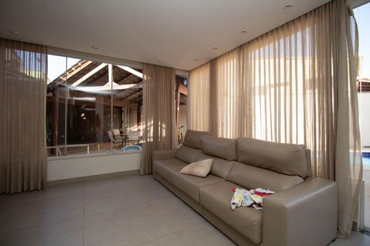 Sala 5 de casa de condomínio para alugar com 5 quartos, 780m² em Samambaia Sul (Samambaia), Brasília
