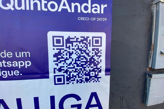 Plaquinha de casa de condomínio para alugar com 5 quartos, 780m² em Samambaia Sul (Samambaia), Brasília