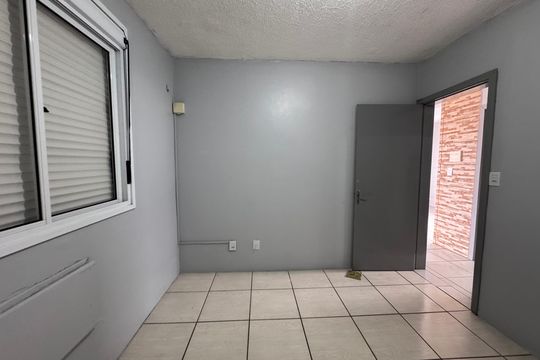 Quarto 1 de apartamento para alugar com 2 quartos, 55m² em Rio dos Sinos, São Leopoldo