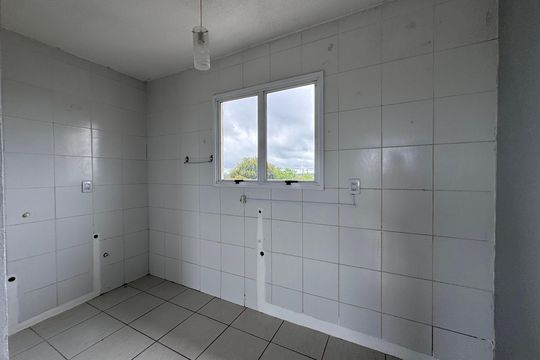 Cozinha de apartamento para alugar com 2 quartos, 55m² em Rio dos Sinos, São Leopoldo