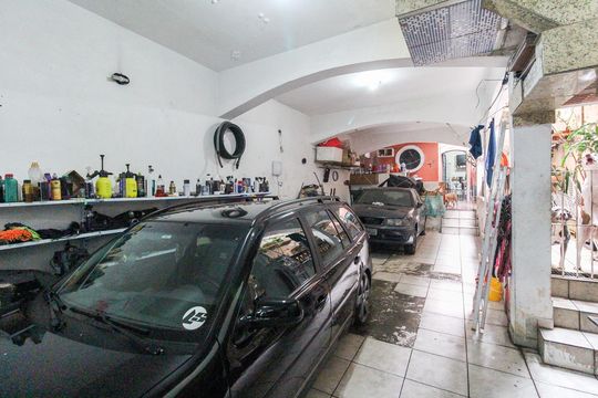 Garagem de casa para alugar com 3 quartos, 105m² em Parque Savoy City, São Paulo