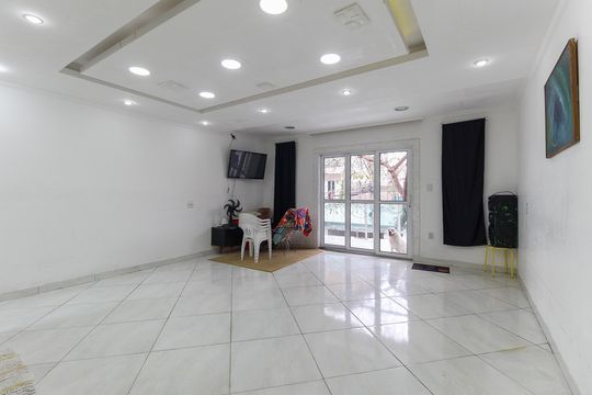 Casa para alugar com 3 quartos, 105m² em Parque Savoy City, São Paulo