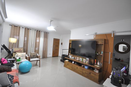 Sala de casa à venda com 3 quartos, 94m² em Vila Nova Carolina, São Paulo