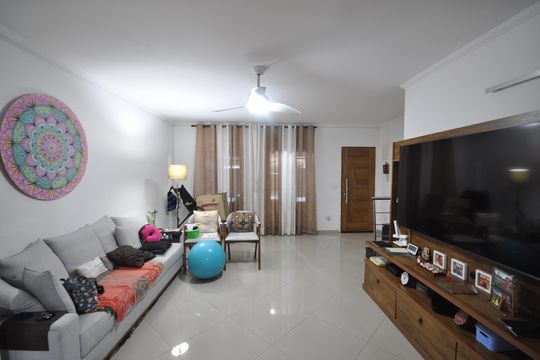 Casa à venda com 3 quartos, 94m² em Vila Nova Carolina, São Paulo