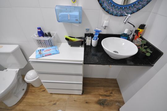 Banheiro da Suíte de casa à venda com 3 quartos, 94m² em Vila Nova Carolina, São Paulo