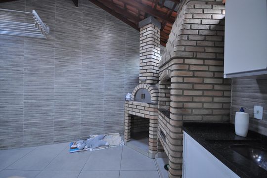Churrasqueira de casa à venda com 3 quartos, 94m² em Vila Nova Carolina, São Paulo