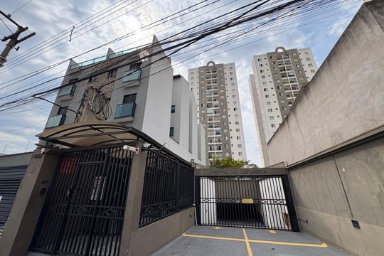 Fachada de apartamento à venda com 2 quartos, 55m² em Vila Príncipe de Gales, Santo André