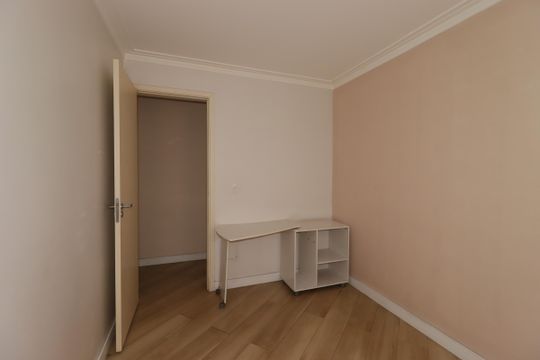 Quarto 2 de apartamento à venda com 2 quartos, 50m² em Vila Homero Thon, Santo André