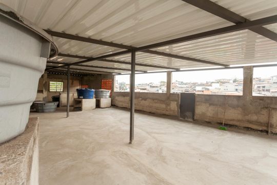 Piso Superior de casa à venda com 7 quartos, 400m² em Vila do Castelo, São Paulo