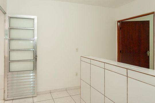Cozinha Casa 2 de casa à venda com 7 quartos, 400m² em Vila do Castelo, São Paulo