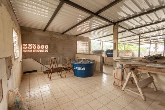 Piso Superior de casa à venda com 7 quartos, 400m² em Vila do Castelo, São Paulo
