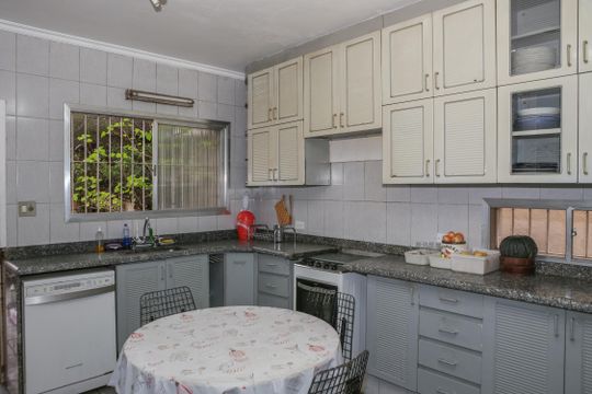 Cozinha de casa à venda com 3 quartos, 250m² em Alto da Lapa, São Paulo