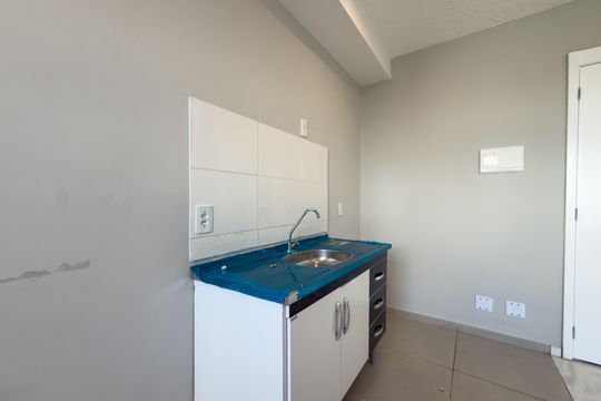 Cozinha de apartamento à venda com 2 quartos, 38m² em Sacoma, São Paulo
