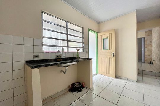 Cozinha de casa para alugar com 1 quarto, 45m² em Americanópolis, São Paulo